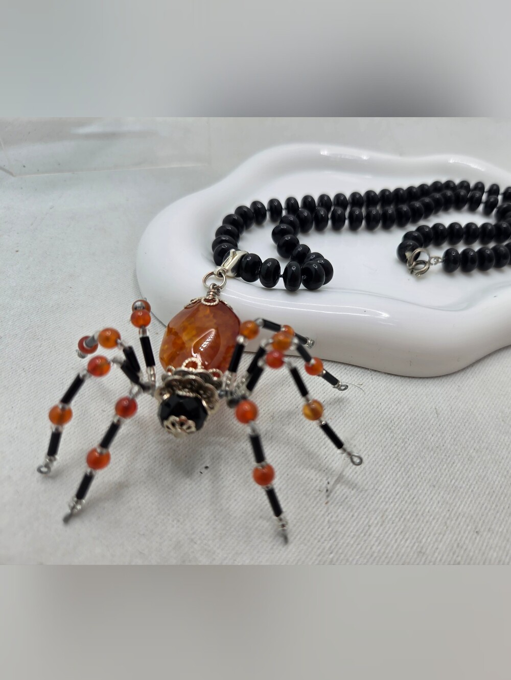 🕷️🧡 Beaded Amber & Onyx Spider Statement Pendant Necklace 🖤🕸️